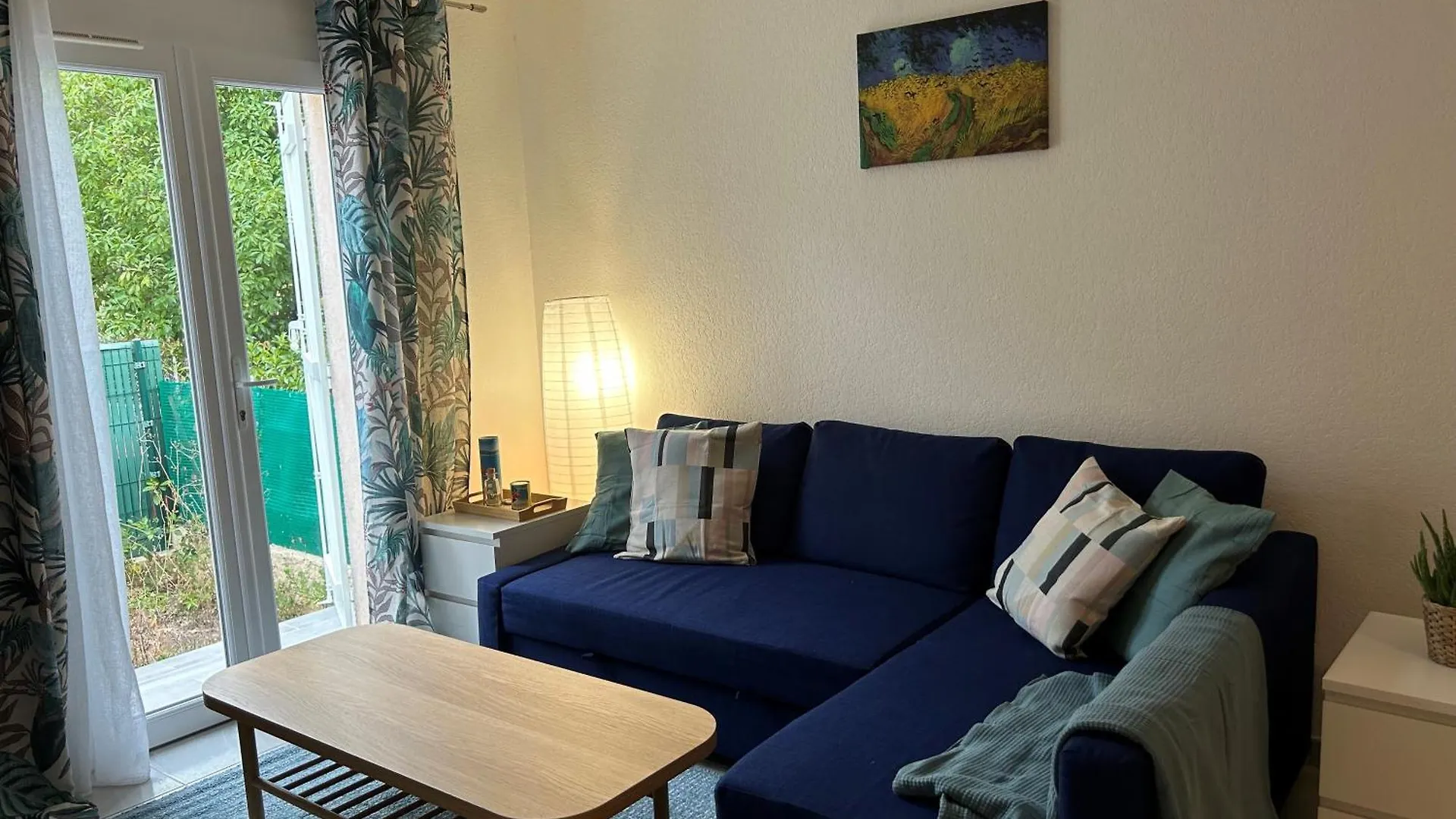 Provencal Style Home In Mediterranean Seaside Town La Londe-les-Maures